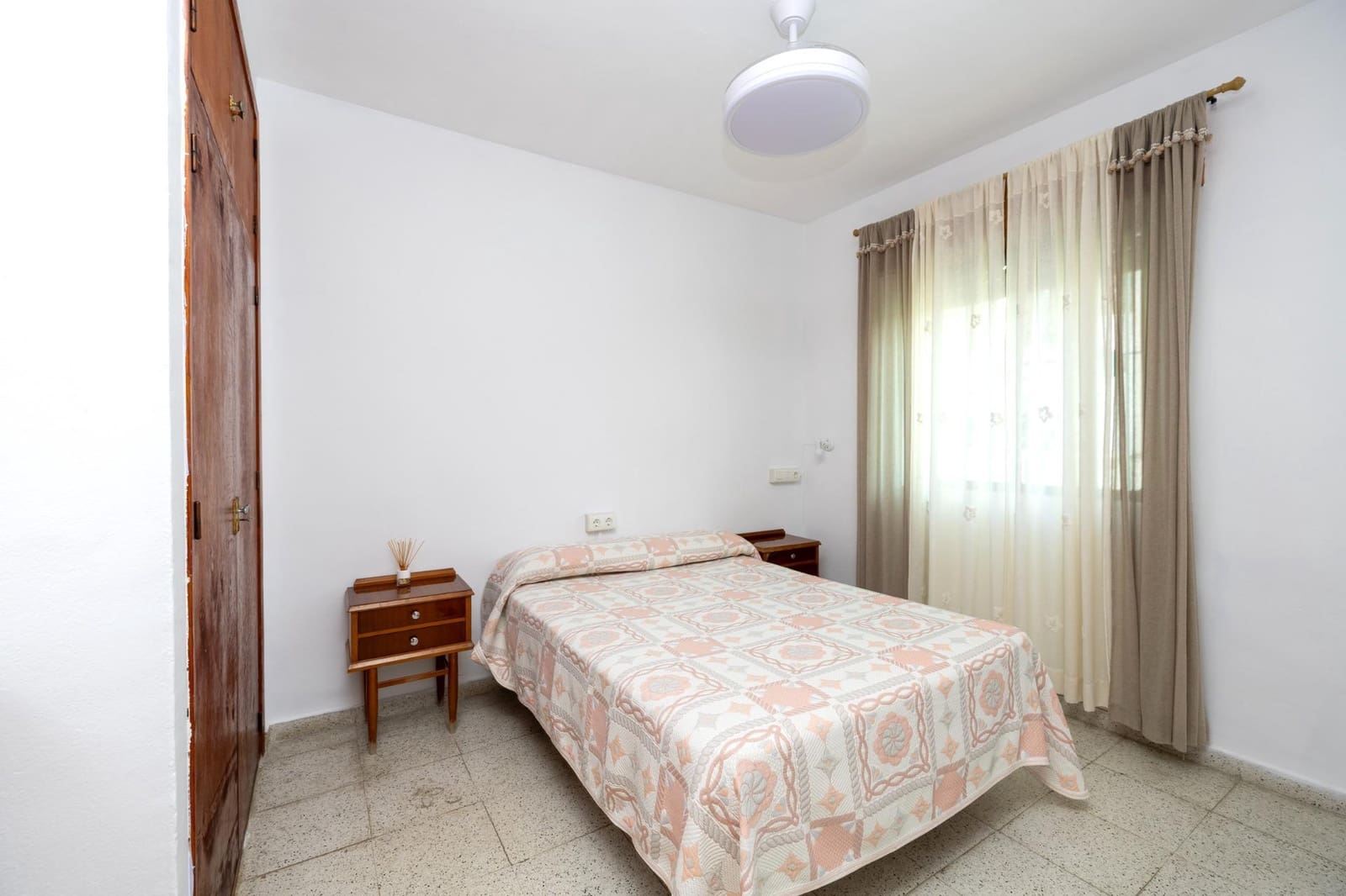 5 quarto Moradia para venda em Almunecar com garagem - 335 000 € (Ref: 10166869)