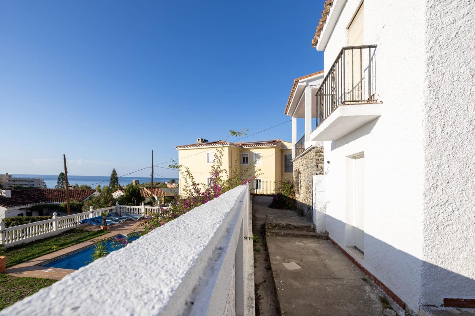 5 quarto Moradia para venda em Almunecar com garagem - 335 000 € (Ref: 10166869)