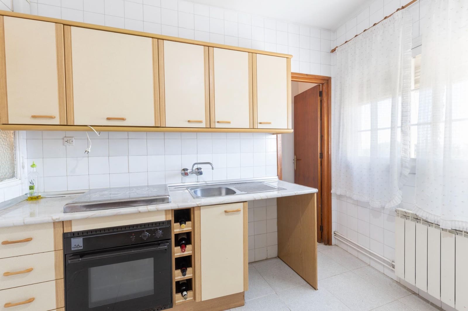 10 sypialnia Komercyjne na sprzedaż w La Zubia - 700 000 € (Ref: 10166870)