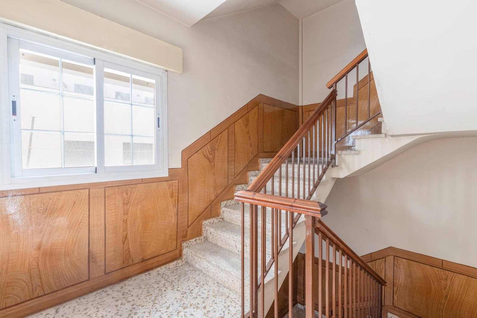 10 sypialnia Komercyjne na sprzedaż w La Zubia - 700 000 € (Ref: 10166870)