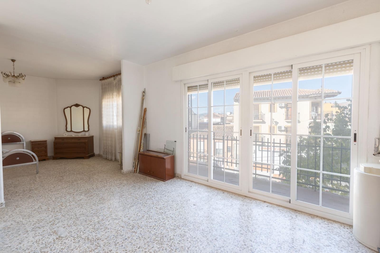 10 sypialnia Komercyjne na sprzedaż w La Zubia - 700 000 € (Ref: 10166870)