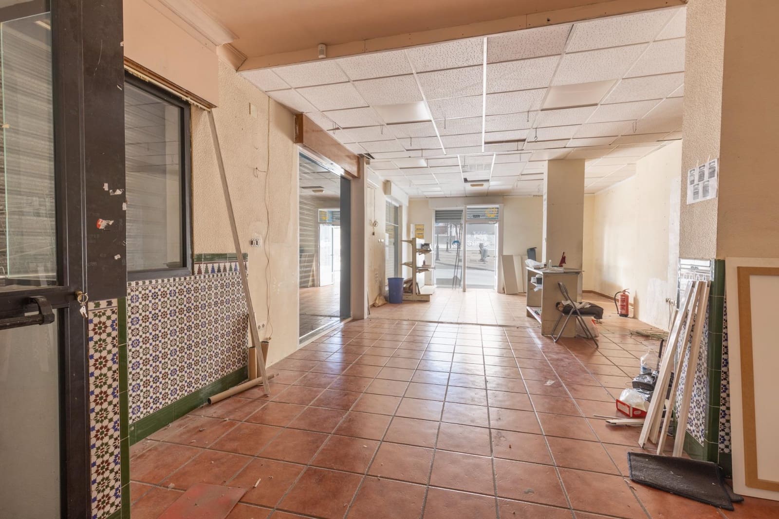 10 sypialnia Komercyjne na sprzedaż w La Zubia - 700 000 € (Ref: 10166870)