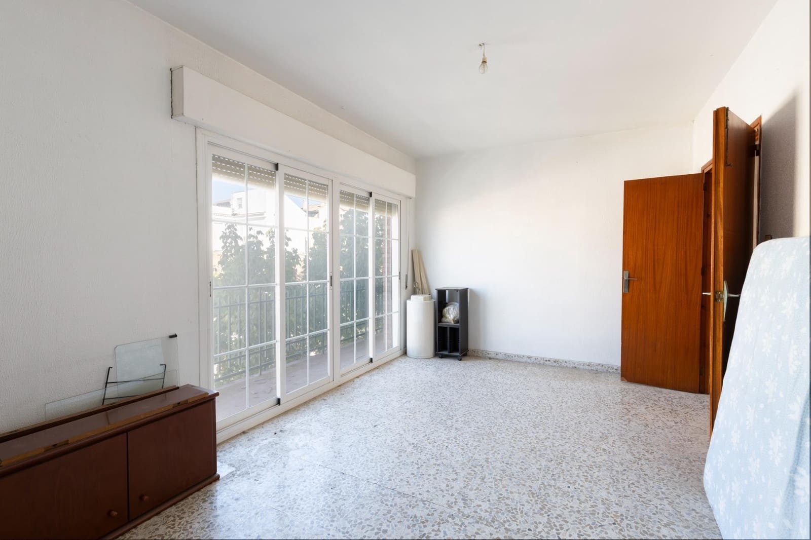 10 sypialnia Komercyjne na sprzedaż w La Zubia - 700 000 € (Ref: 10166870)
