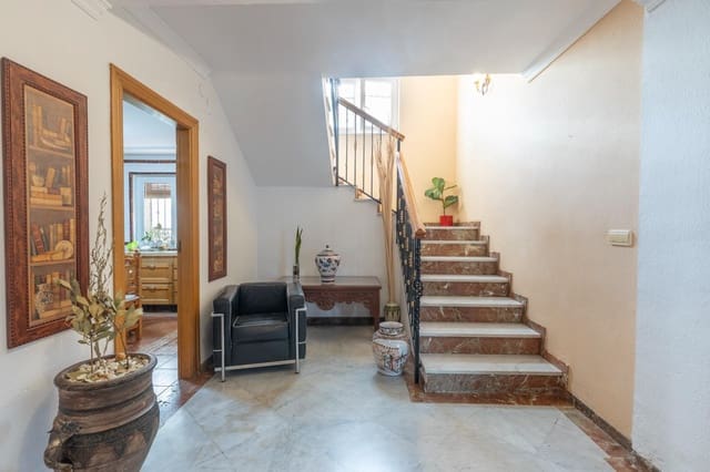 6 soverom Hus til salgs i Gabia Grande, Las Gabias med garasje - € 299 900 (Ref: 10166871)
