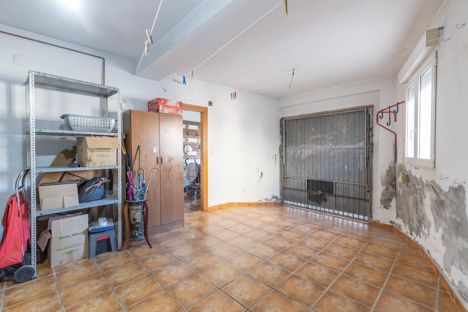 6 soverom Hus til salgs i Las Gabias med garasje - € 299 900 (Ref: 10166871)