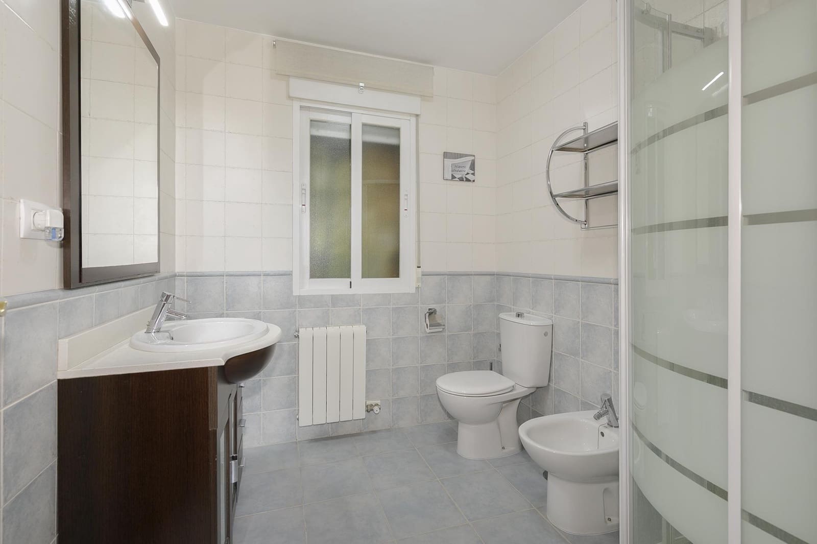 2 quarto Penthouse para venda em La Zubia com piscina garagem - 179 000 € (Ref: 10168712)