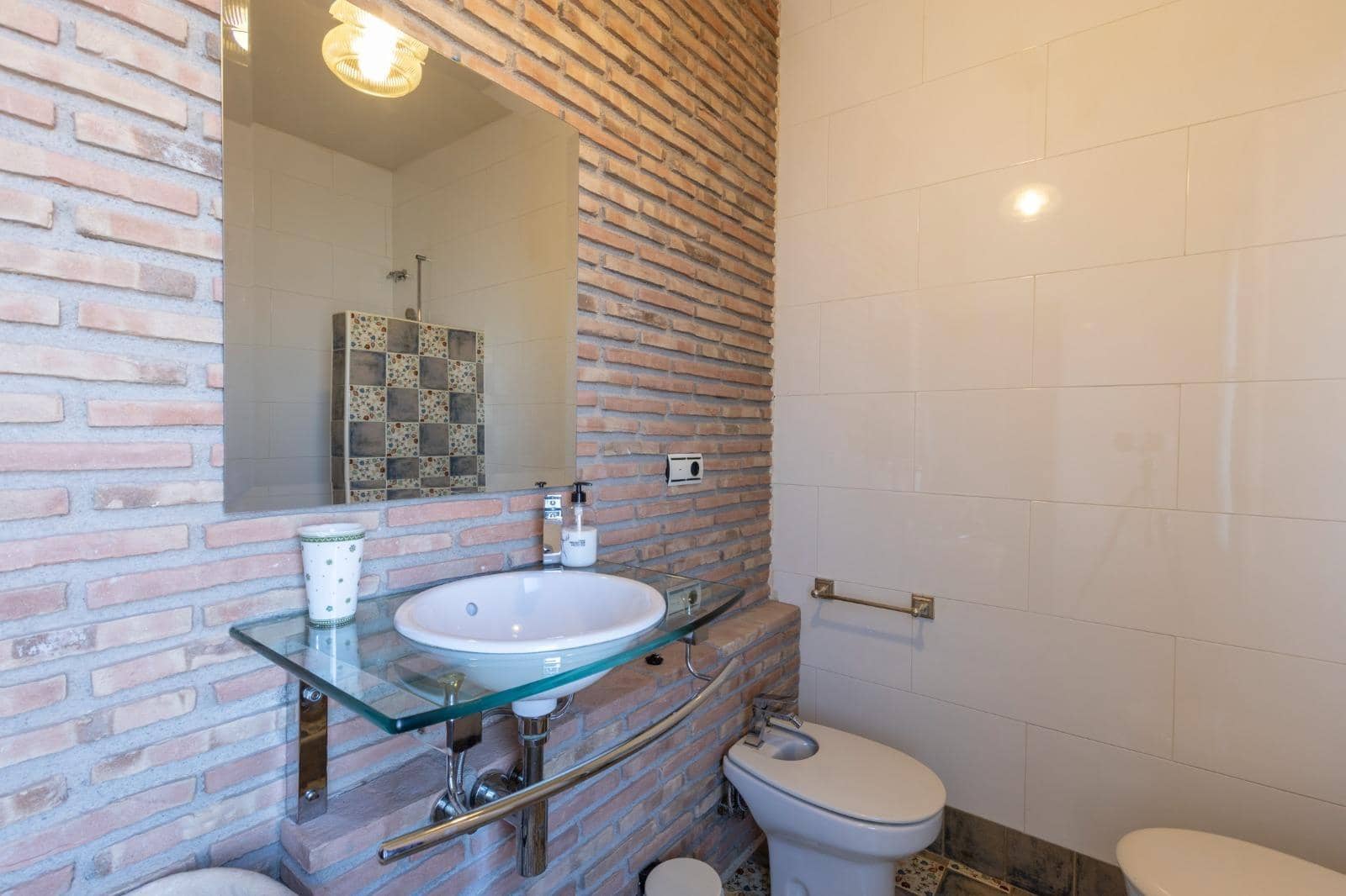 4 slaapkamer Villa te koop in Vegas del Genil met zwembad garage - € 429.000 (Ref: 10168714)