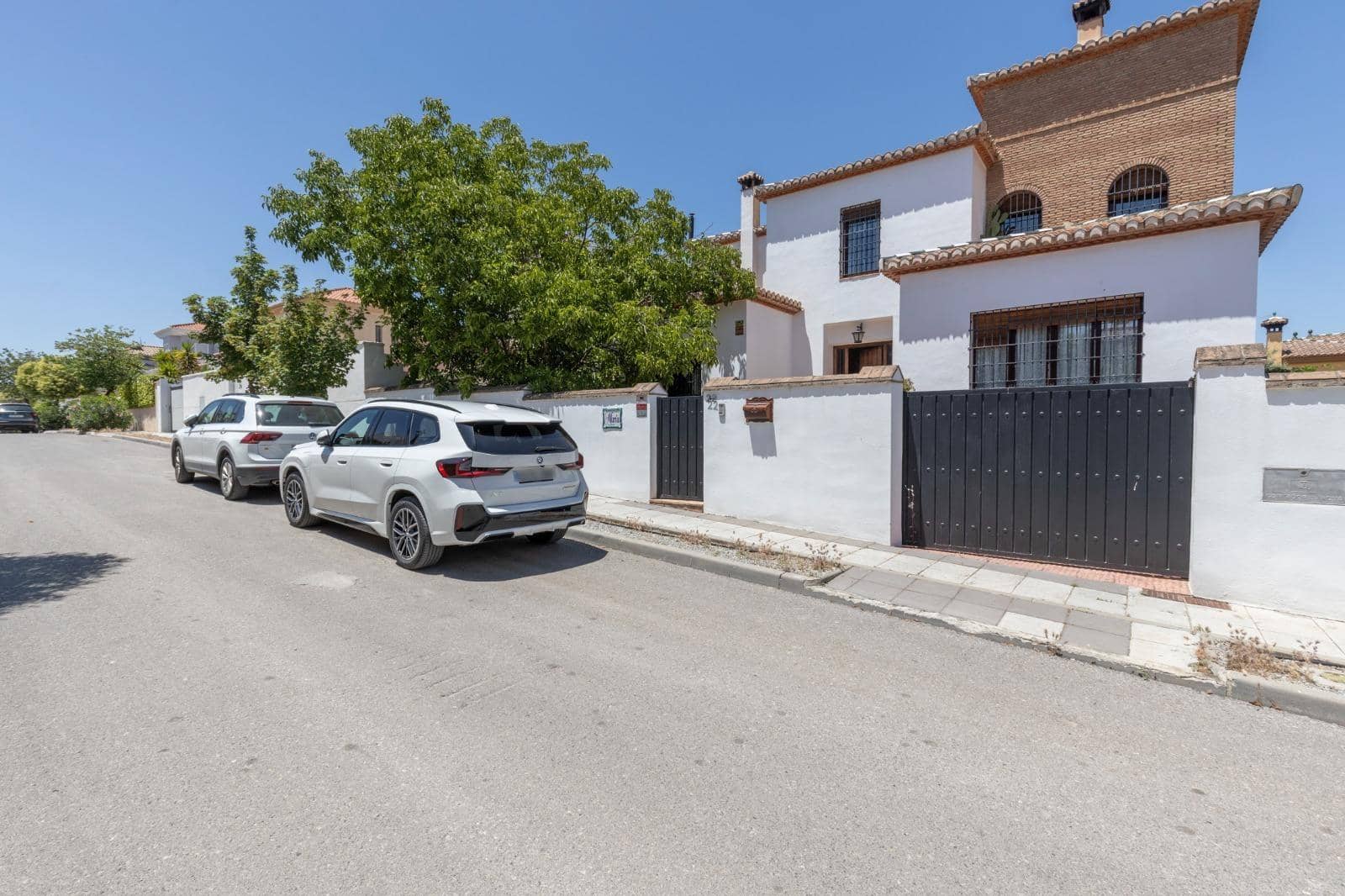 4 slaapkamer Villa te koop in Vegas del Genil met zwembad garage - € 429.000 (Ref: 10168714)