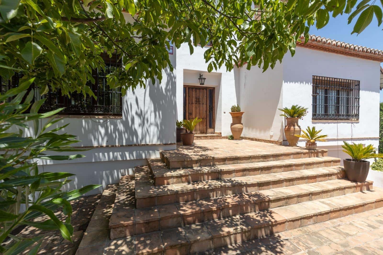 4 slaapkamer Villa te koop in Vegas del Genil met zwembad garage - € 429.000 (Ref: 10168714)