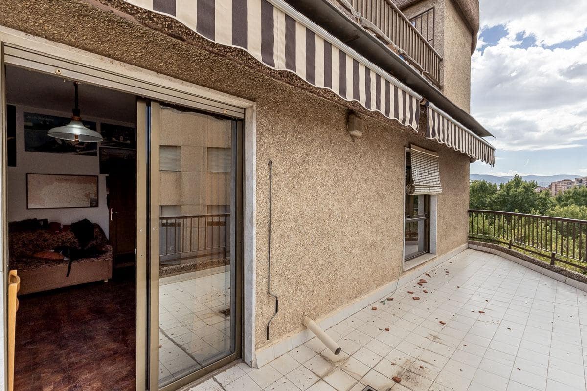 5 sypialnia Mieszkanie na sprzedaż w Miasto Grenada z garażem - 995 000 € (Ref: 10171572)