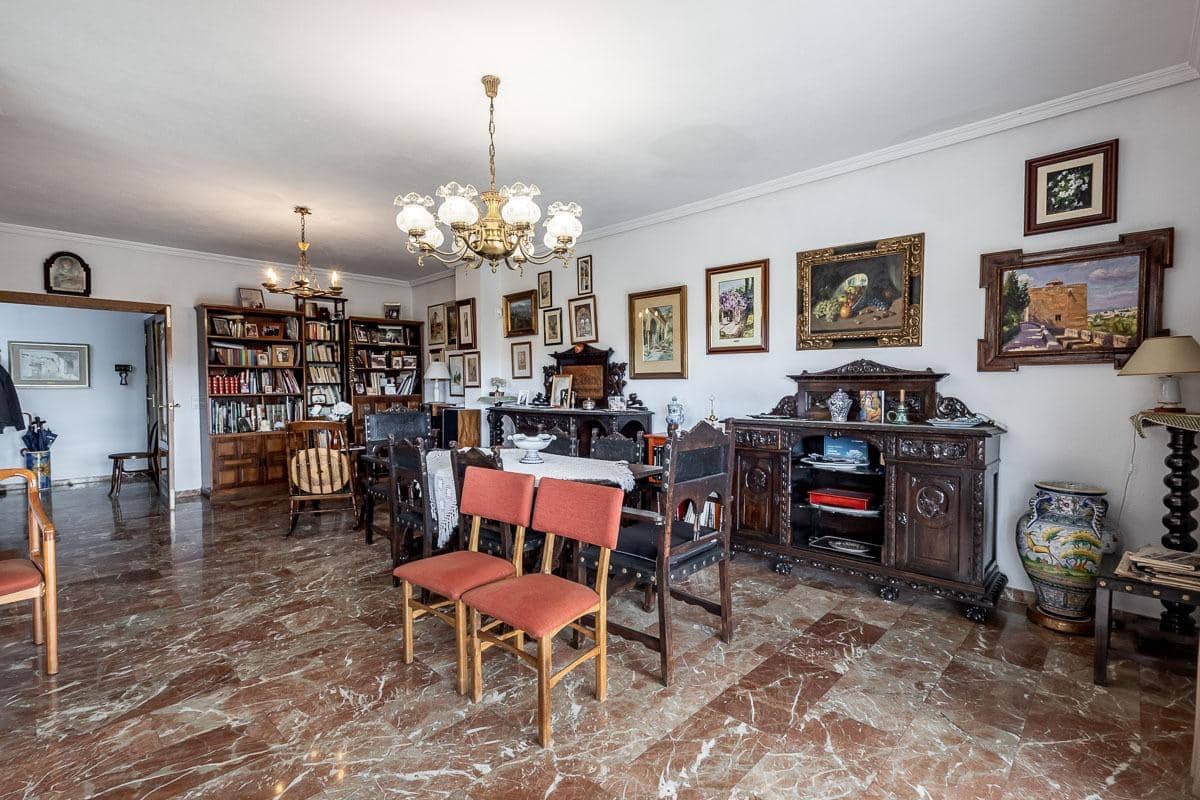 5 sypialnia Mieszkanie na sprzedaż w Miasto Grenada z garażem - 995 000 € (Ref: 10171572)