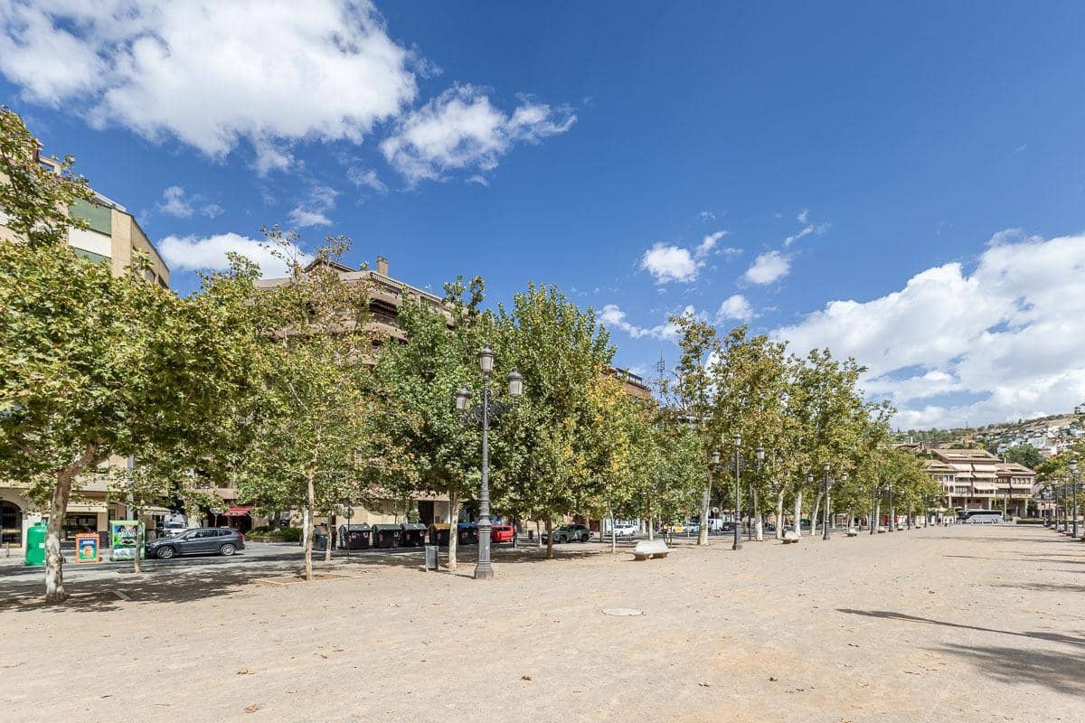 5 sypialnia Mieszkanie na sprzedaż w Miasto Grenada z garażem - 995 000 € (Ref: 10171572)