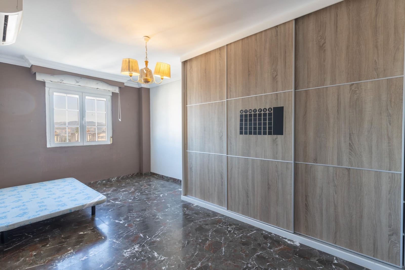4 sovrum Radhus till salu i La Zubia med garage - 295 000 € (Ref: 10171573)