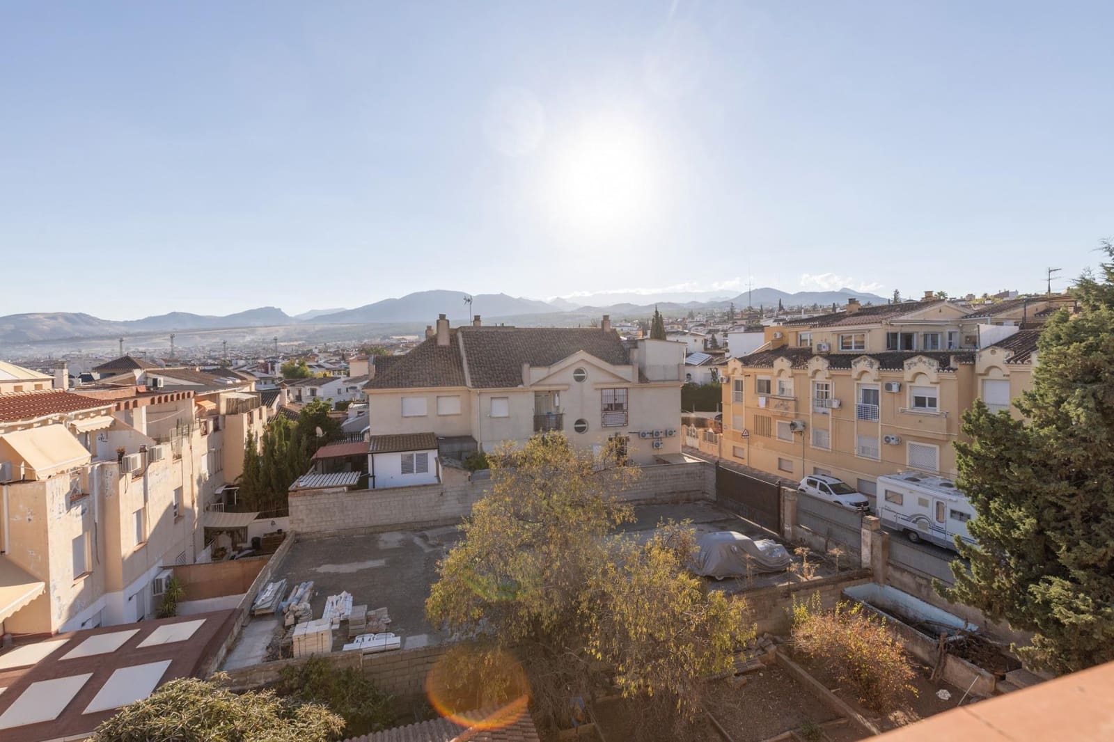 4 sovrum Radhus till salu i La Zubia med garage - 295 000 € (Ref: 10171573)