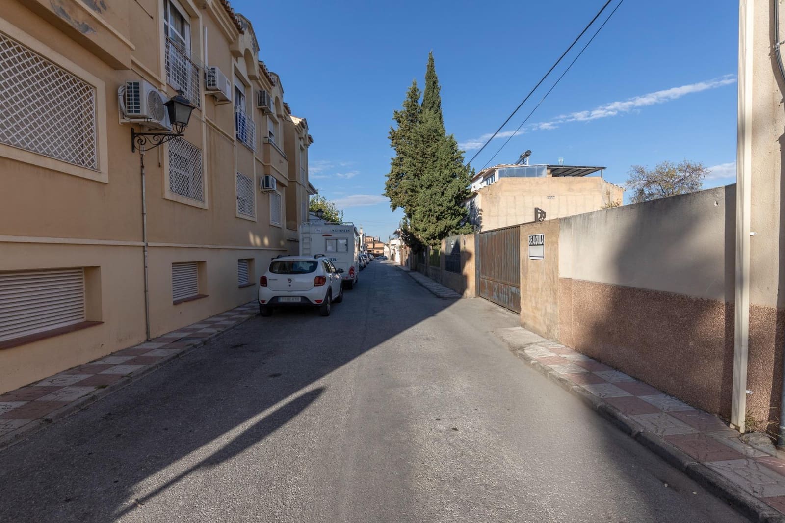 4 sovrum Radhus till salu i La Zubia med garage - 295 000 € (Ref: 10171573)