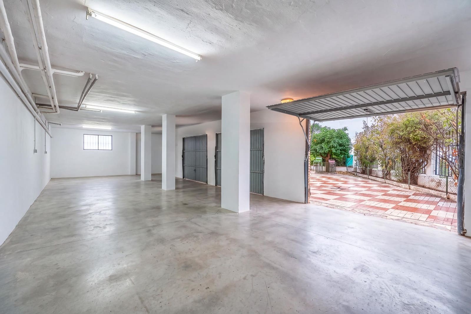 5 sypialnia Willa na sprzedaż w Monachil z basenem garażem - 570 000 € (Ref: 10171574)