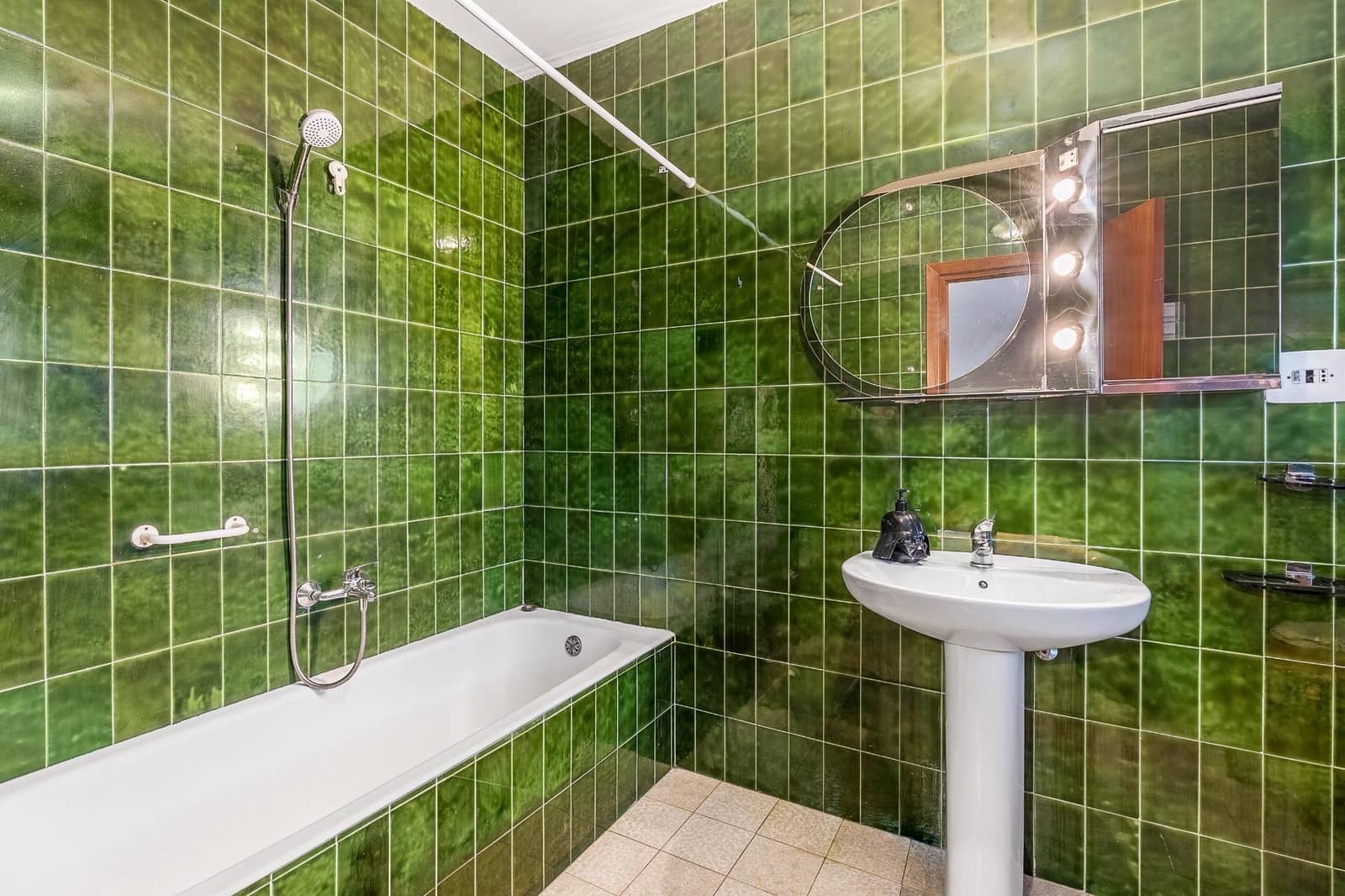 5 sypialnia Willa na sprzedaż w Monachil z basenem garażem - 570 000 € (Ref: 10171574)