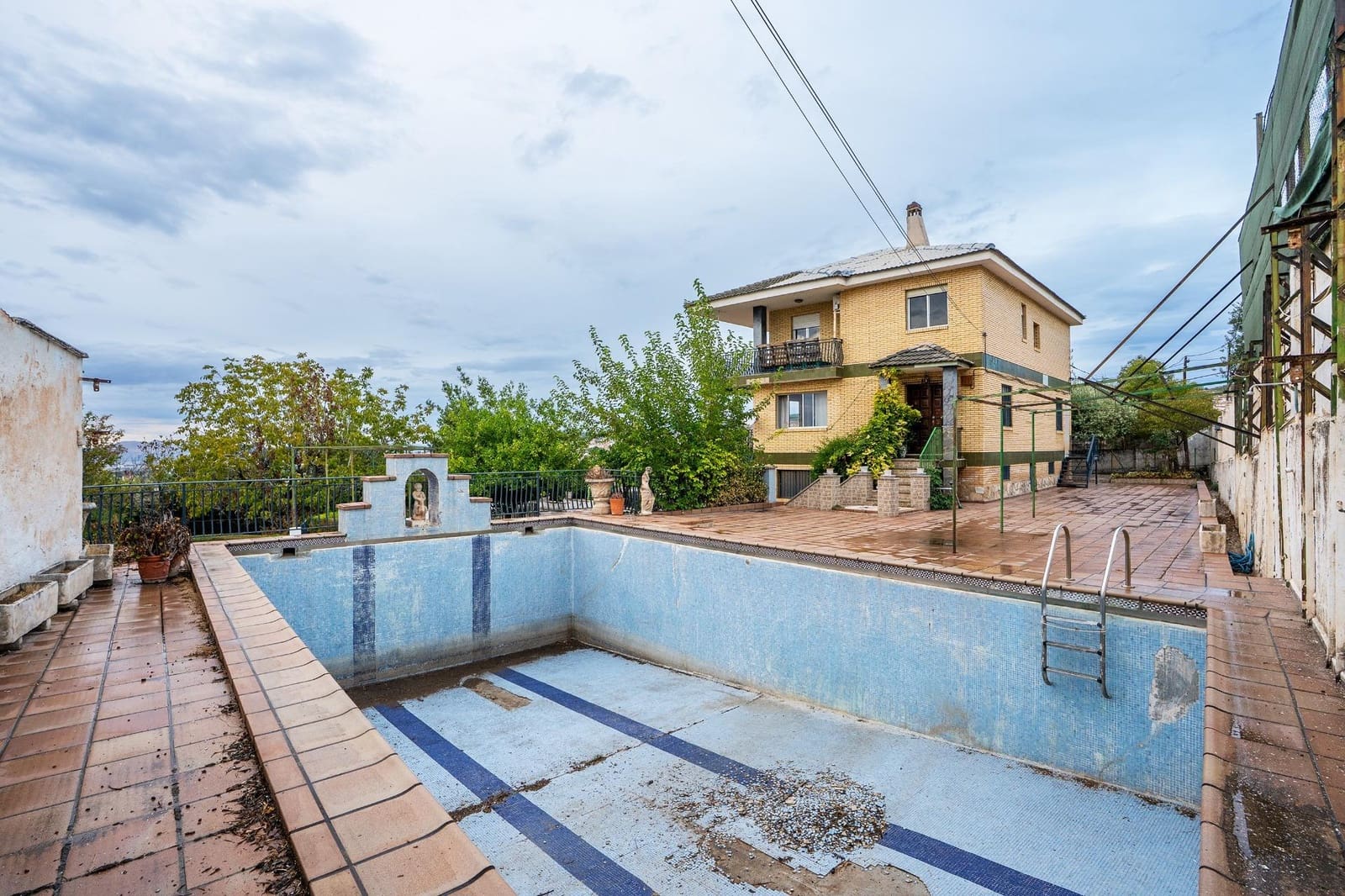 5 sypialnia Willa na sprzedaż w Monachil z basenem garażem - 570 000 € (Ref: 10171574)