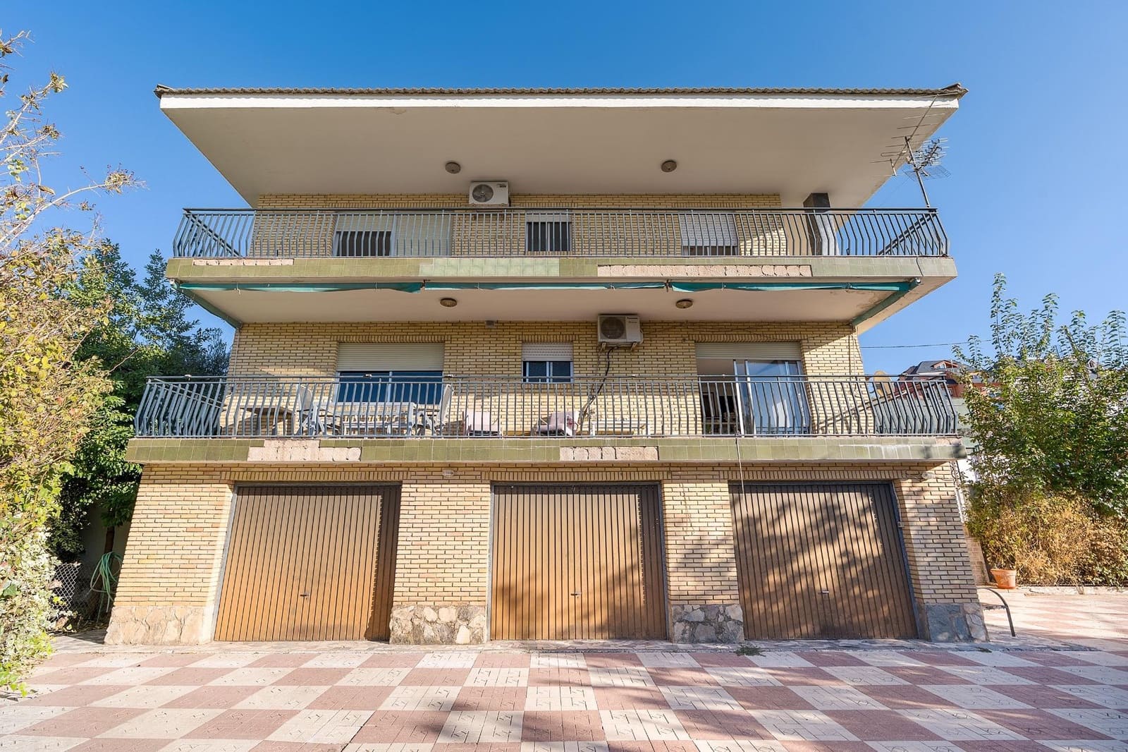 5 sypialnia Willa na sprzedaż w Monachil z basenem garażem - 570 000 € (Ref: 10171574)