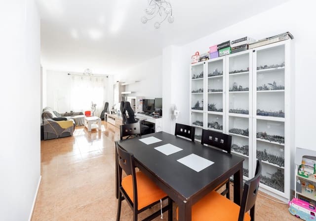 Adosado de 3 habitaciones en Belicena, Vegas del Genil en venta con garaje - 229.000 € (Ref: 10171577)