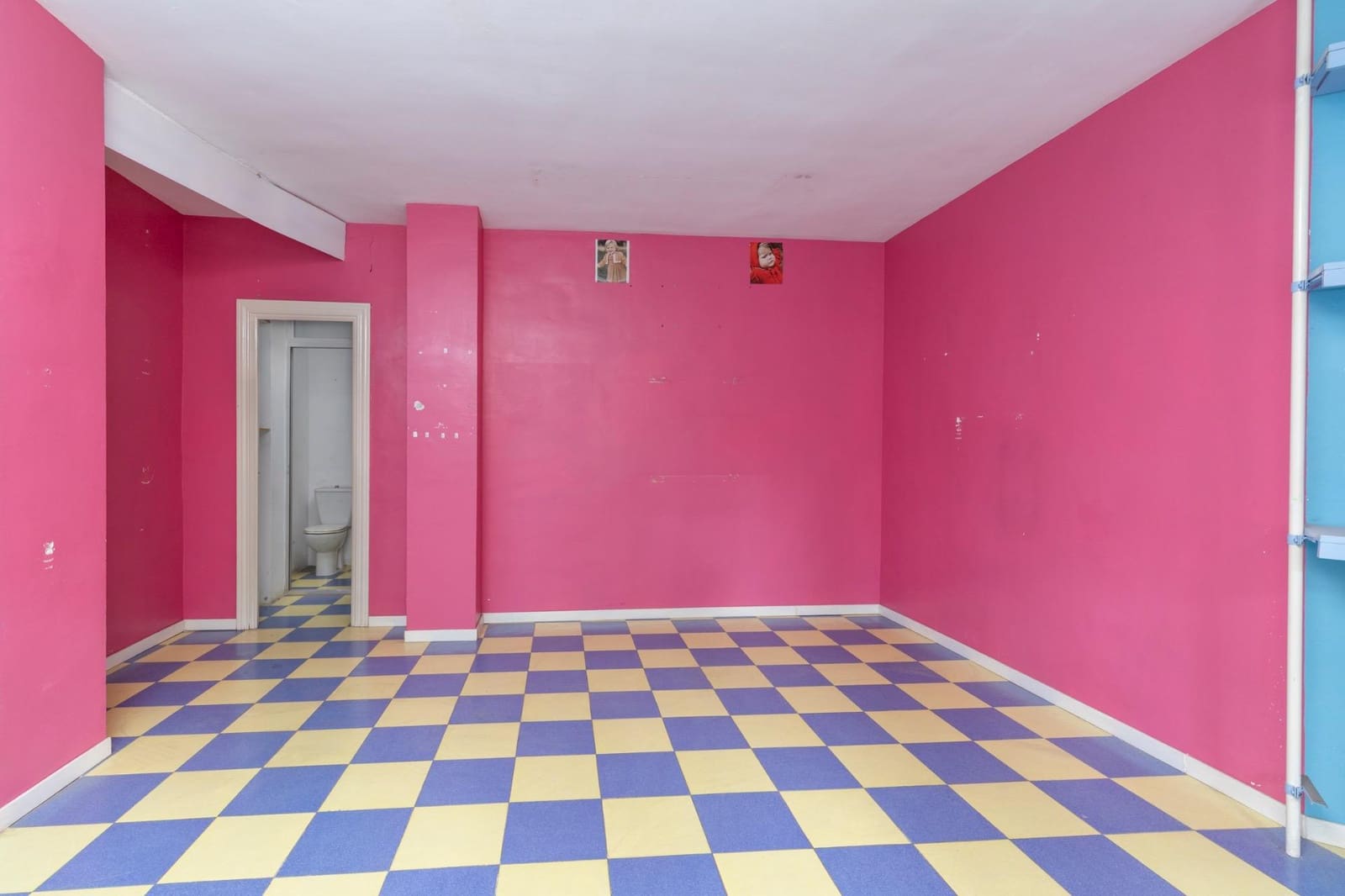 Erhverv til salg i Granada by - € 95.000 (Ref: 10171578)