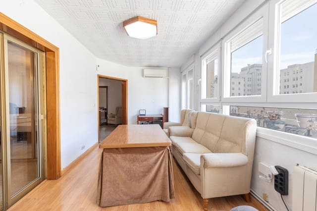 3 camera da letto Appartamento in vendita in Pajaritos - Plaza de Toros, Granada città - 296.000 € (Rif: 10177416)