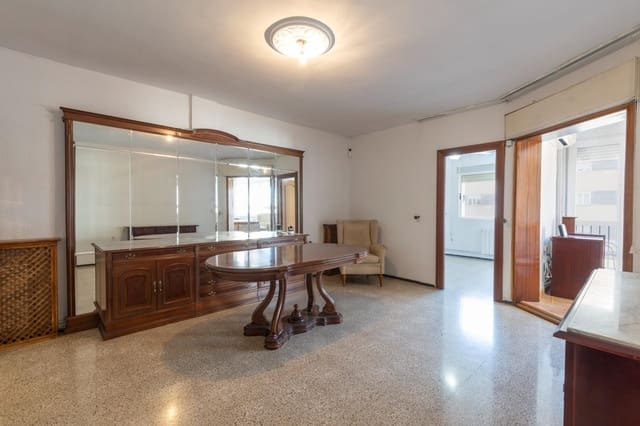 3 camera da letto Appartamento in vendita in Pajaritos - Plaza de Toros, Granada città - 296.000 € (Rif: 10177416)