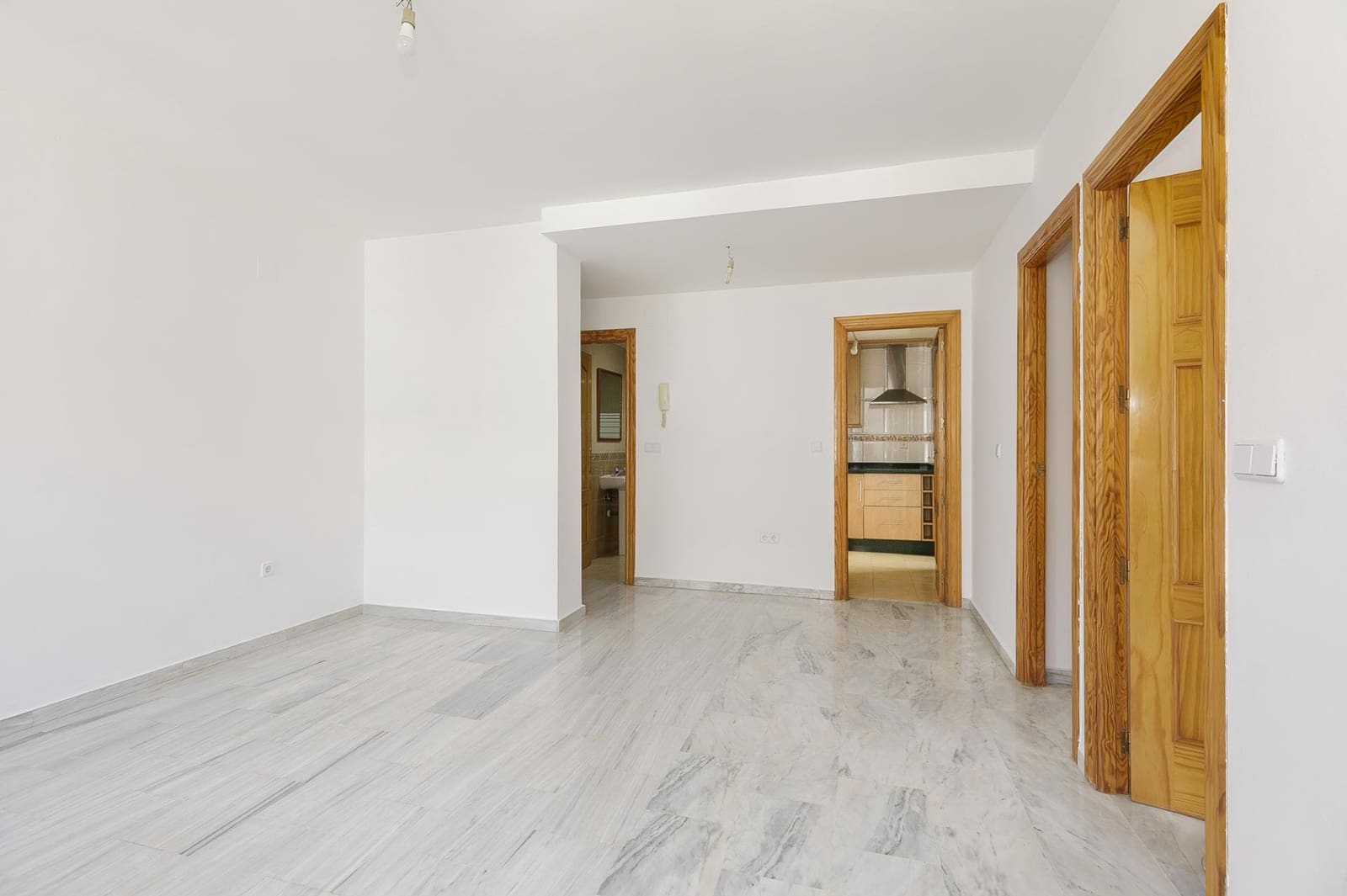 2 soverom Leilighet til salgs i Las Gabias med garasje - € 145 000 (Ref: 10177418)