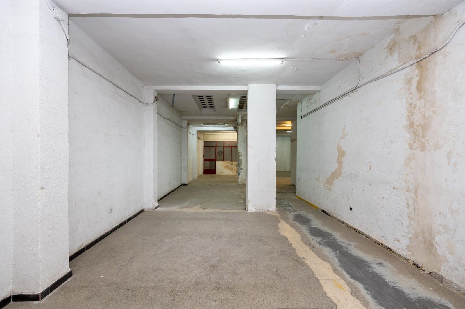 Local Comercial en Granada ciudad en venta - 190.000 € (Ref: 10177419)