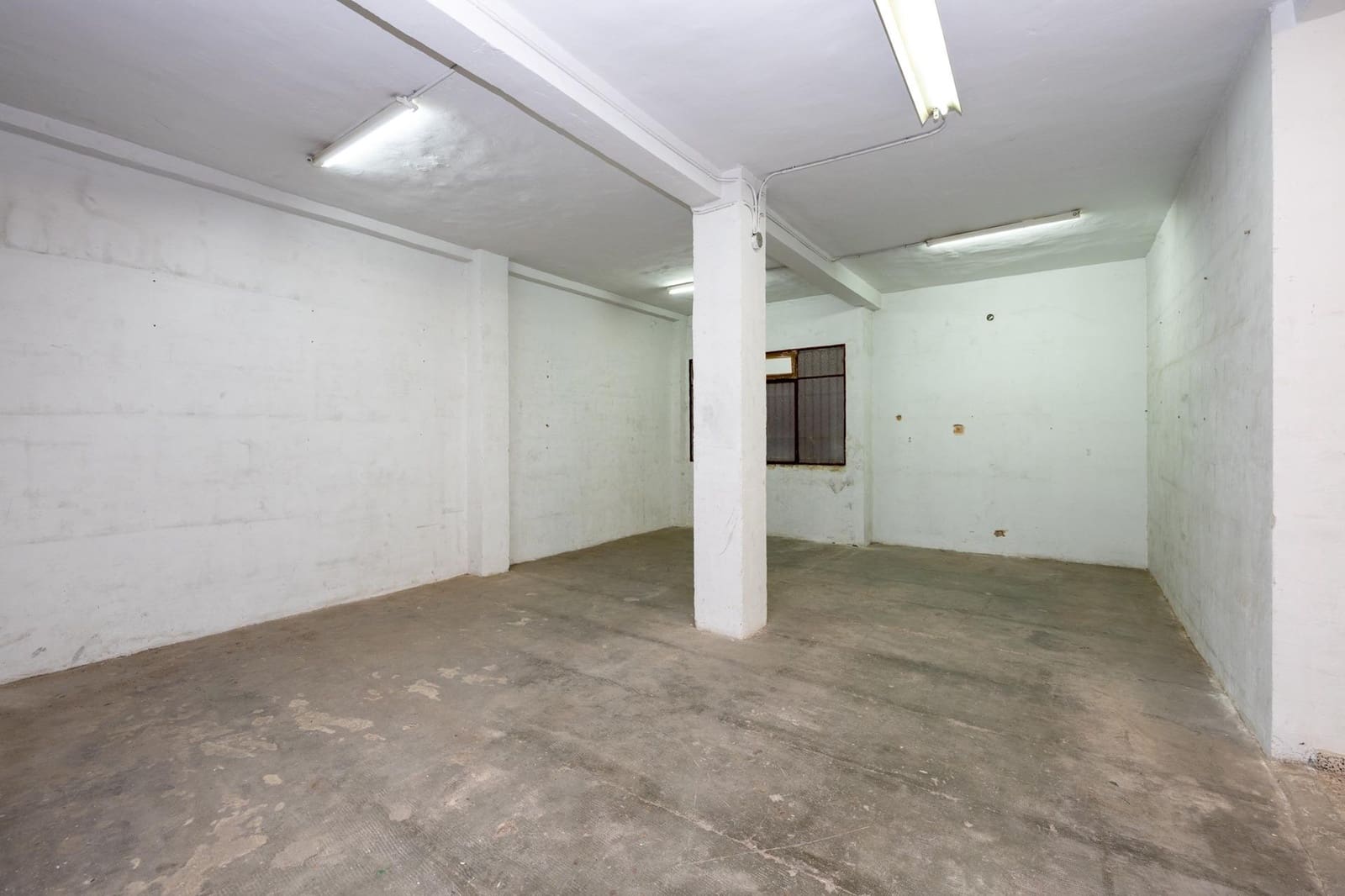 Local Comercial en Granada ciudad en venta - 190.000 € (Ref: 10177419)