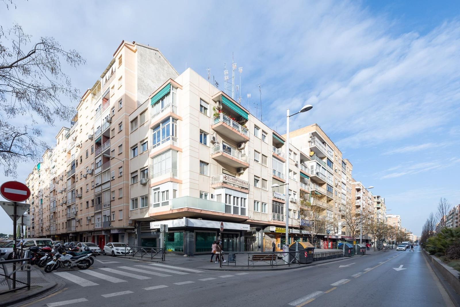 Local Comercial en Granada ciudad en venta - 190.000 € (Ref: 10177419)