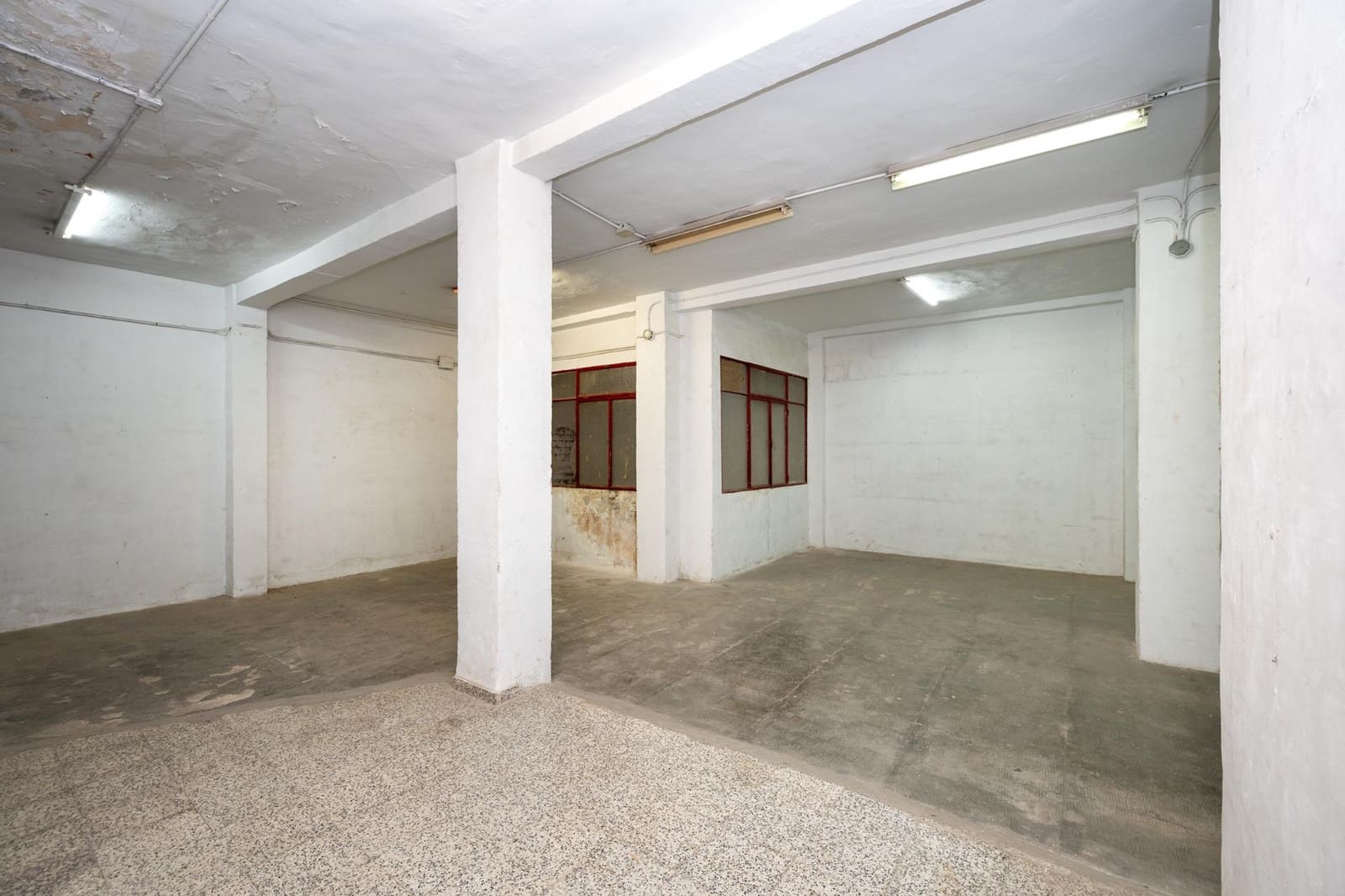 Local Comercial en Granada ciudad en venta - 190.000 € (Ref: 10177419)