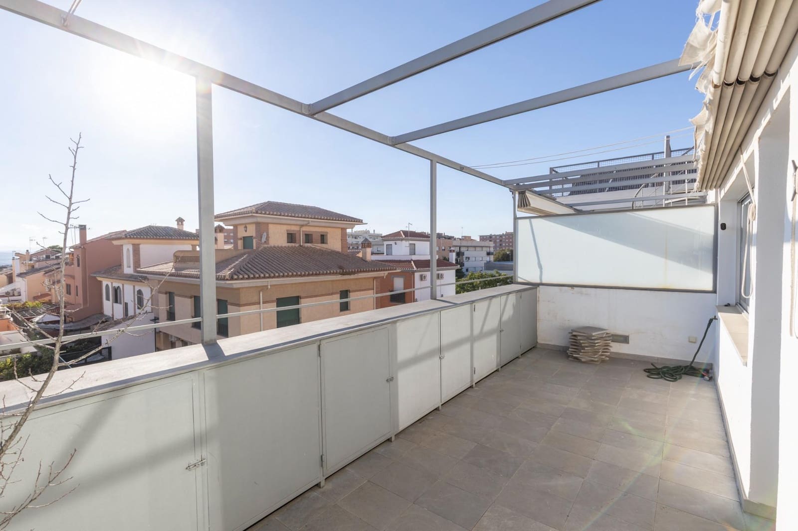 5 slaapkamer Rijtjeshuis te koop in Granada stad met garage - € 875.000 (Ref: 10177420)