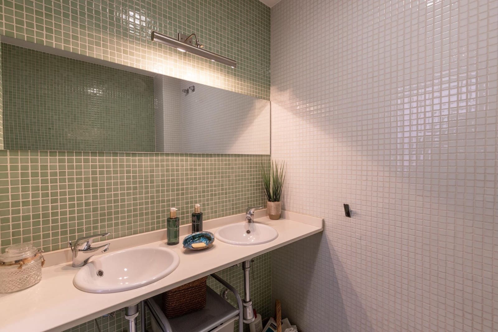 5 slaapkamer Rijtjeshuis te koop in Granada stad met garage - € 875.000 (Ref: 10177420)