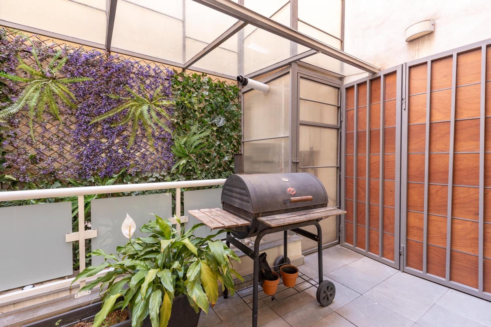5 slaapkamer Rijtjeshuis te koop in Granada stad met garage - € 875.000 (Ref: 10177420)