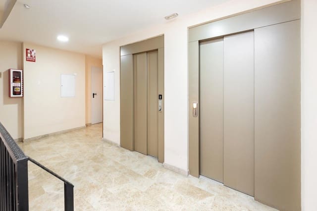 2 chambre Appartement à vendre à Monachil avec garage - 175 000 € (Ref: 10177421)