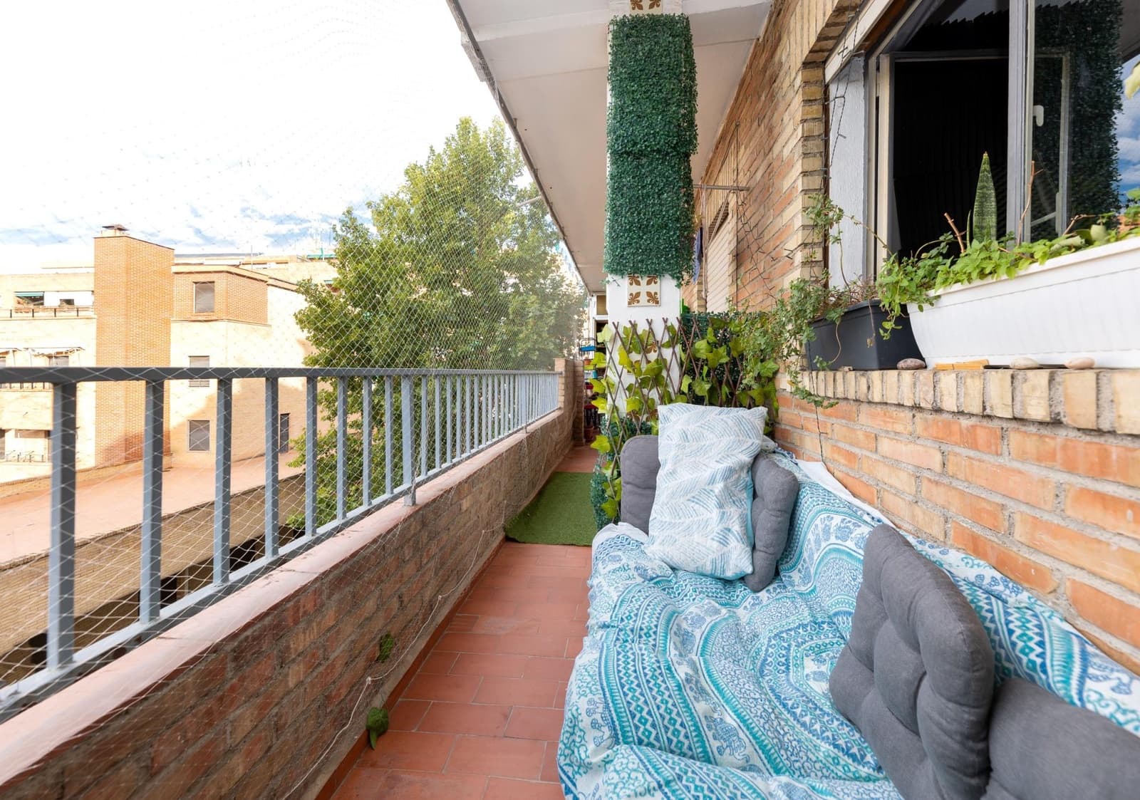 Piso de 4 habitaciones en Granada ciudad en venta - 250.000 € (Ref: 10180840)