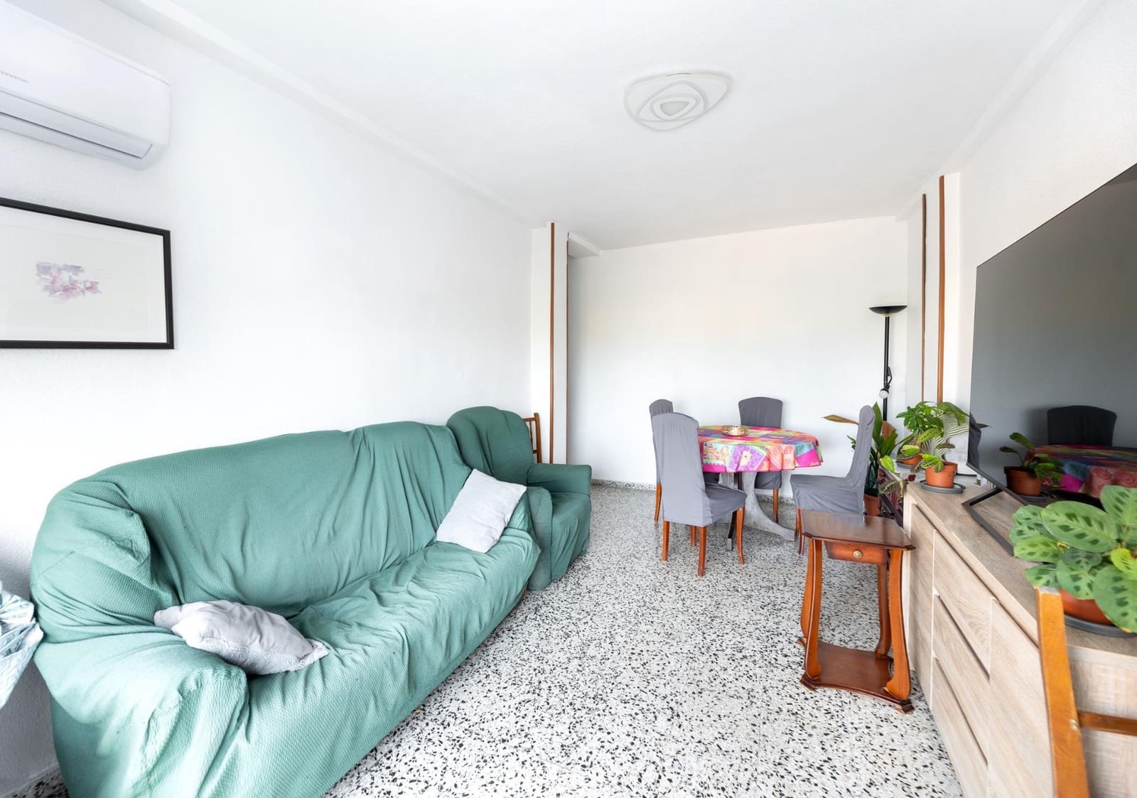 Piso de 4 habitaciones en Granada ciudad en venta - 250.000 € (Ref: 10180840)