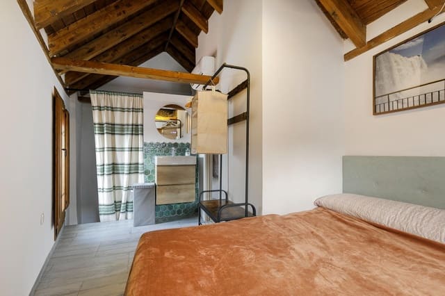 2 chambre Villa/Maison Semi-Mitoyenne à vendre à Grenade ville - 249 000 € (Ref: 10180841)