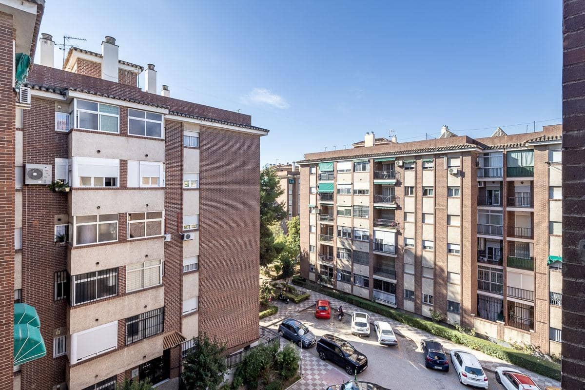 3 soverom Leilighet til salgs i Granada by - € 250 000 (Ref: 10180843)