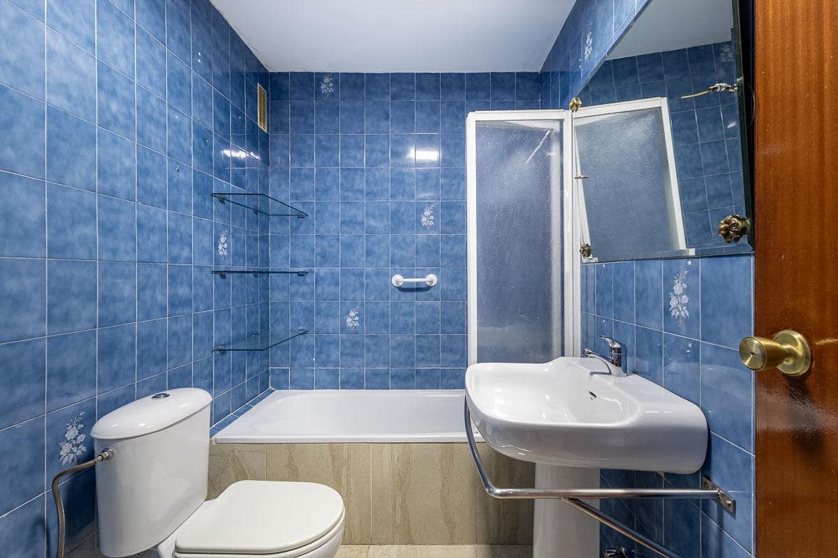 3 soverom Leilighet til salgs i Granada by - € 250 000 (Ref: 10180843)