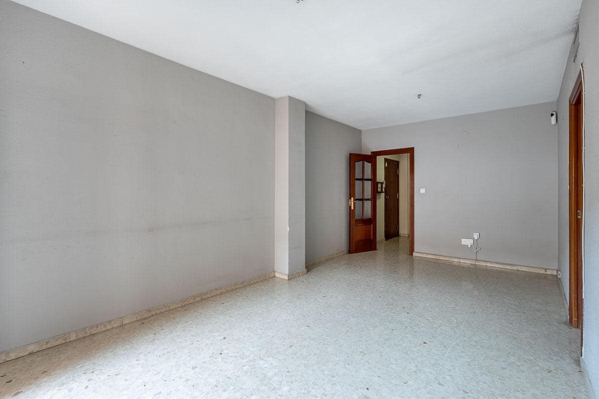 3 soverom Leilighet til salgs i Granada by - € 250 000 (Ref: 10180843)