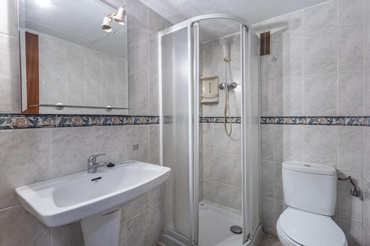 3 soverom Leilighet til salgs i Granada by - € 250 000 (Ref: 10180843)