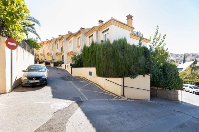 3 soverom Leilighet til salgs i Monachil med garasje - € 210 000 (Ref: 10180845)