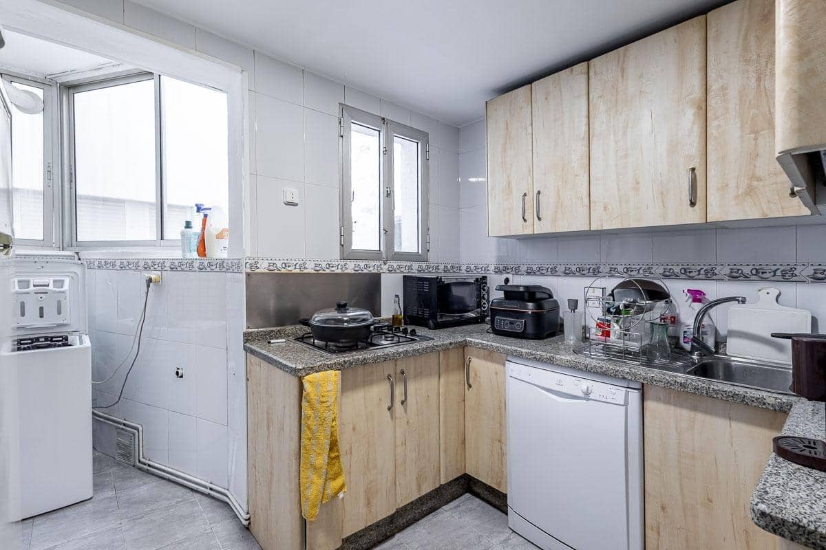 3 soverom Leilighet til salgs i Granada by - € 315 000 (Ref: 10183101)