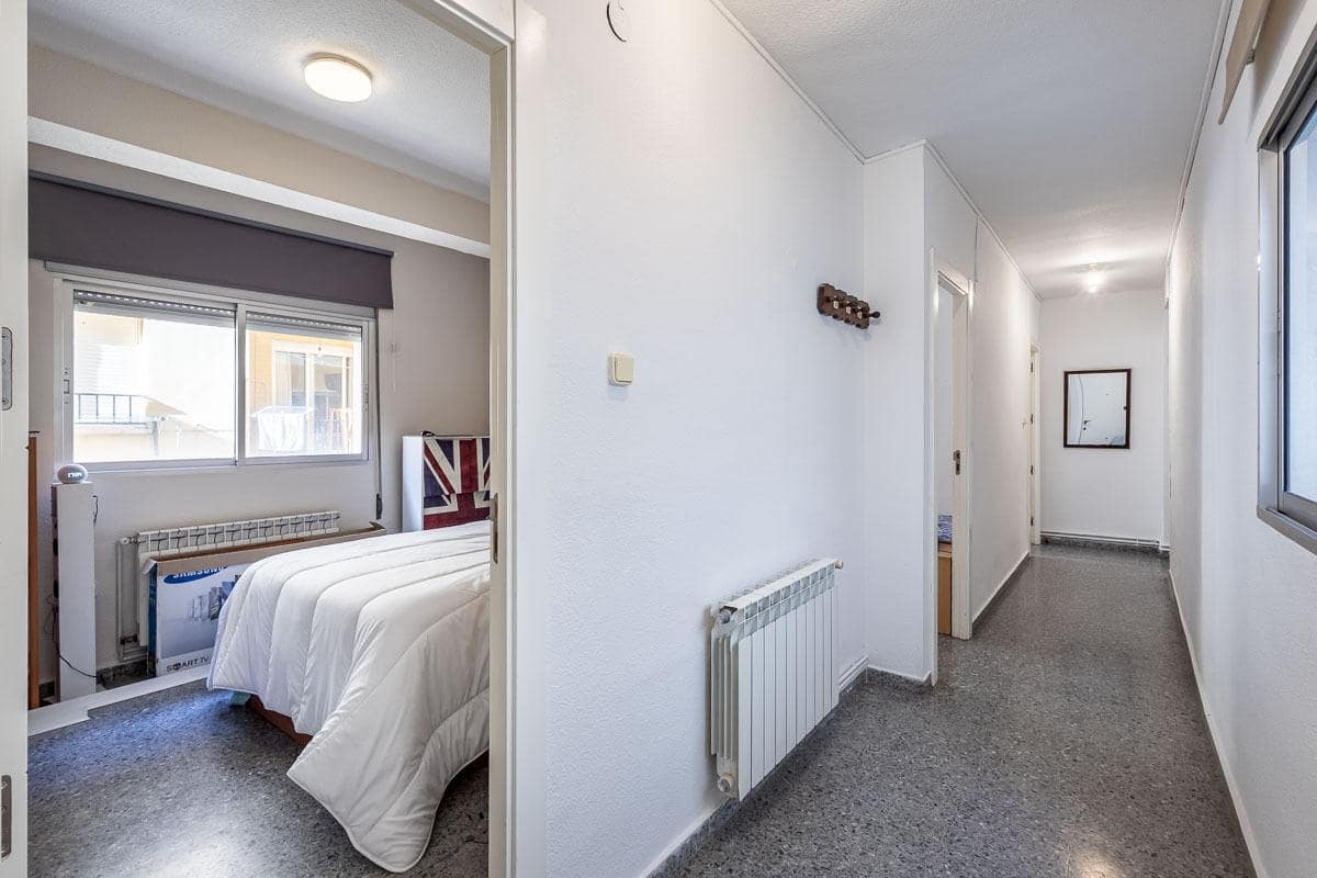 3 soverom Leilighet til salgs i Granada by - € 315 000 (Ref: 10183101)