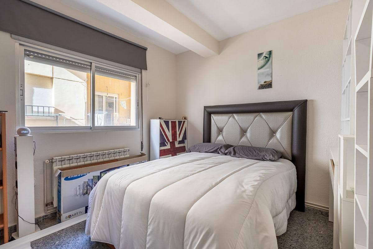 3 soverom Leilighet til salgs i Granada by - € 315 000 (Ref: 10183101)