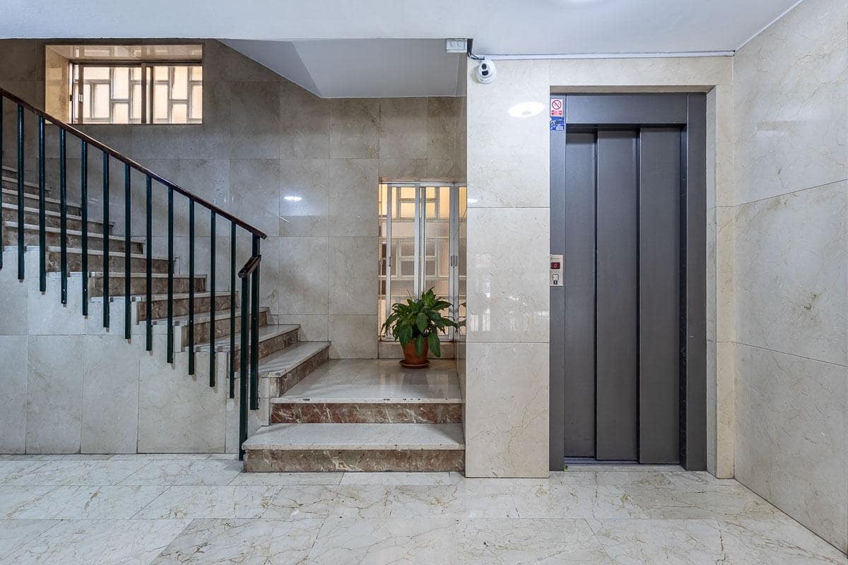 3 soverom Leilighet til salgs i Granada by - € 315 000 (Ref: 10183101)