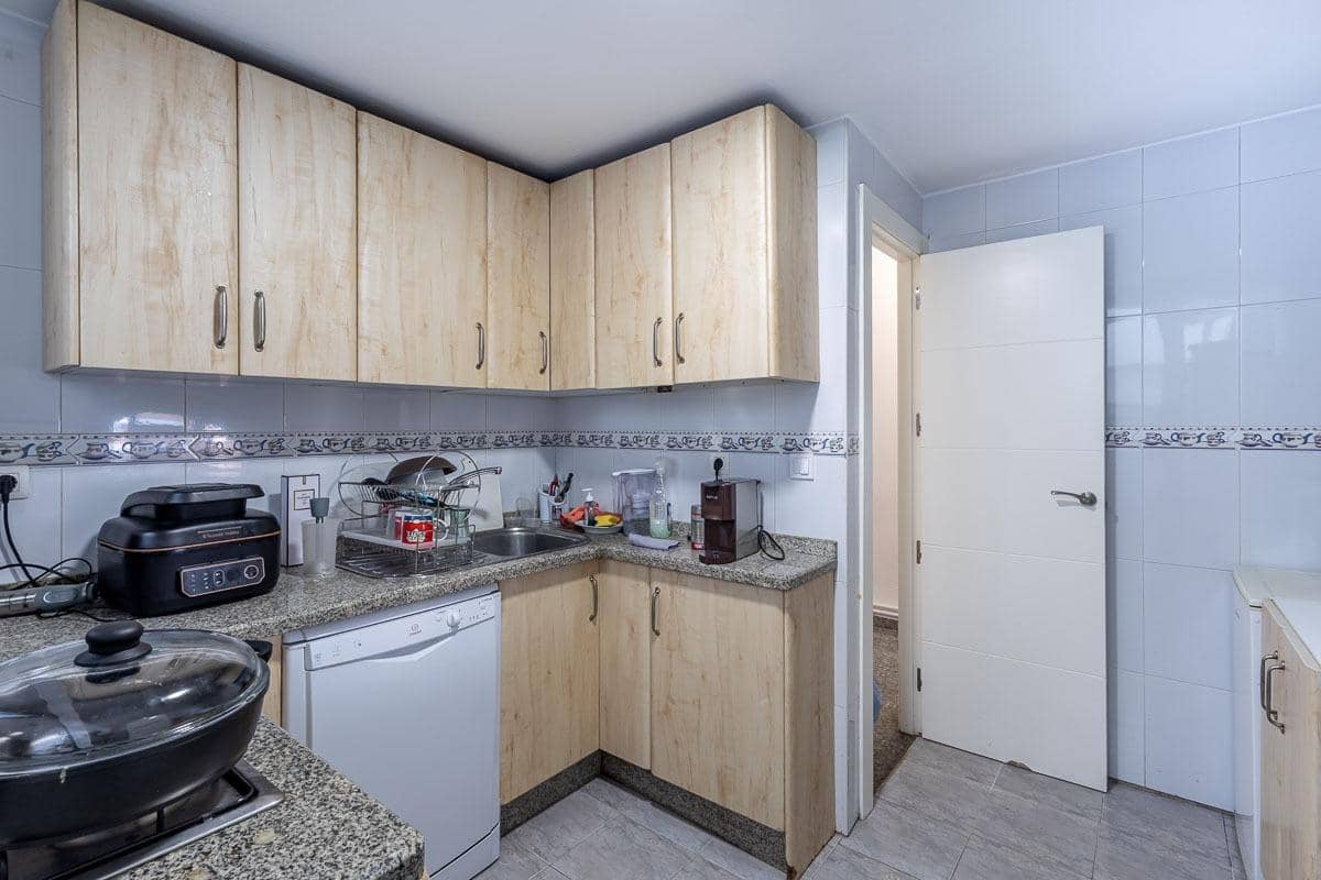 3 soverom Leilighet til salgs i Granada by - € 315 000 (Ref: 10183101)