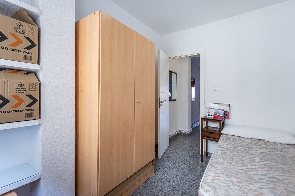3 soverom Leilighet til salgs i Granada by - € 315 000 (Ref: 10183101)